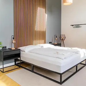  Apartment Myflat - Bright Near Station