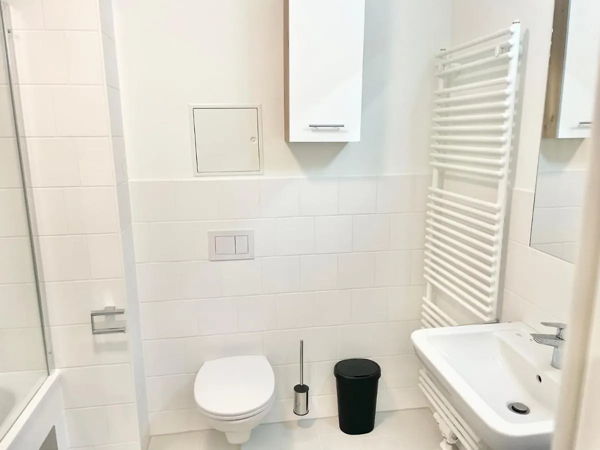 Апартаменты Central 55M2 Flat With Balcony & Parking Вена Австрия